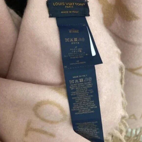 Louis Vuitton Pink and Tan Scarf - Picture 3 of 4